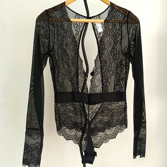 Lascana Body Suit - Picture 2 of 13